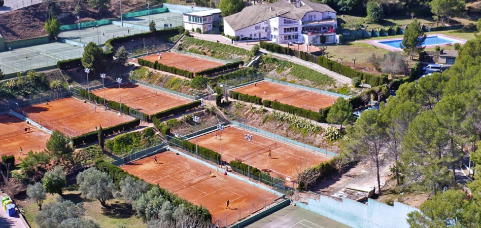 Las academias de tenis exportan su modelo en busca del ‘star system’ del futuro